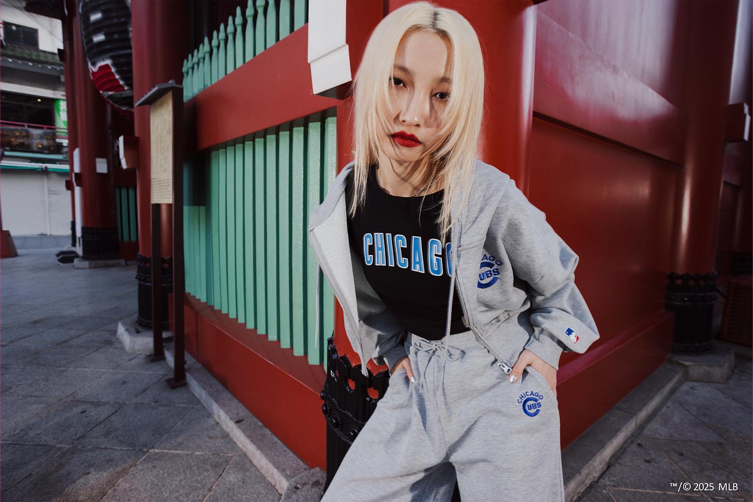 AZUL BY MOUSSY × MLB